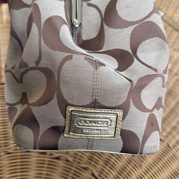 Coach SIgnature  Handbag Purse Large "C" Satchel Tote Gold Tone Trim w/ Hangtag - Picture 9 of 11